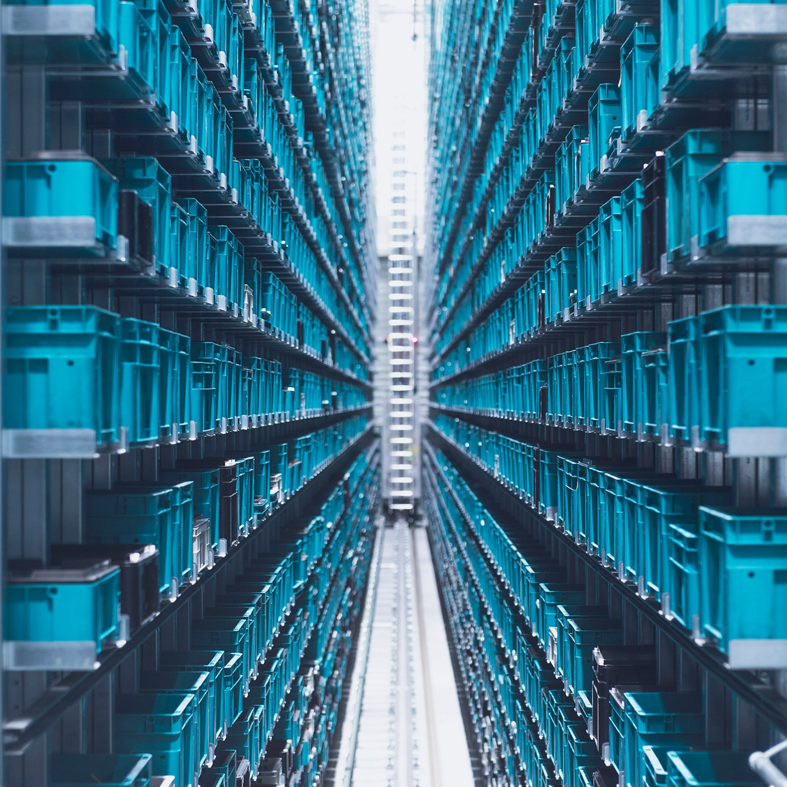 logistics-automation-big-opportunity-bigger-uncertainty-mckinsey